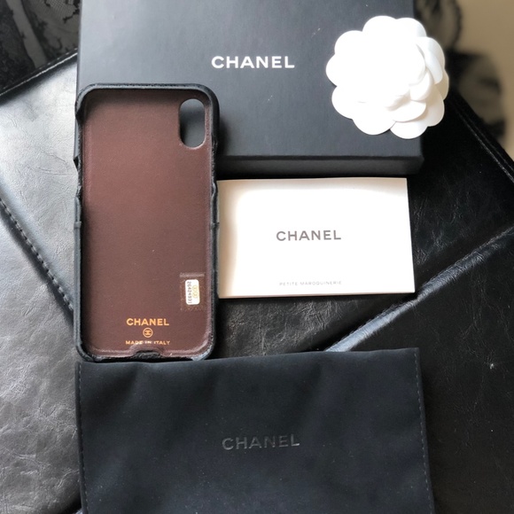 Chanel Iphone Case - Picture 2 of 3